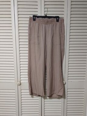 Jane and Delancey Wide Leg Cropped Khaki Tan Beige Pants Summer size M L